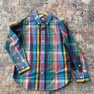 BRAND NEW GAP BOY SHIRT SIZE 7